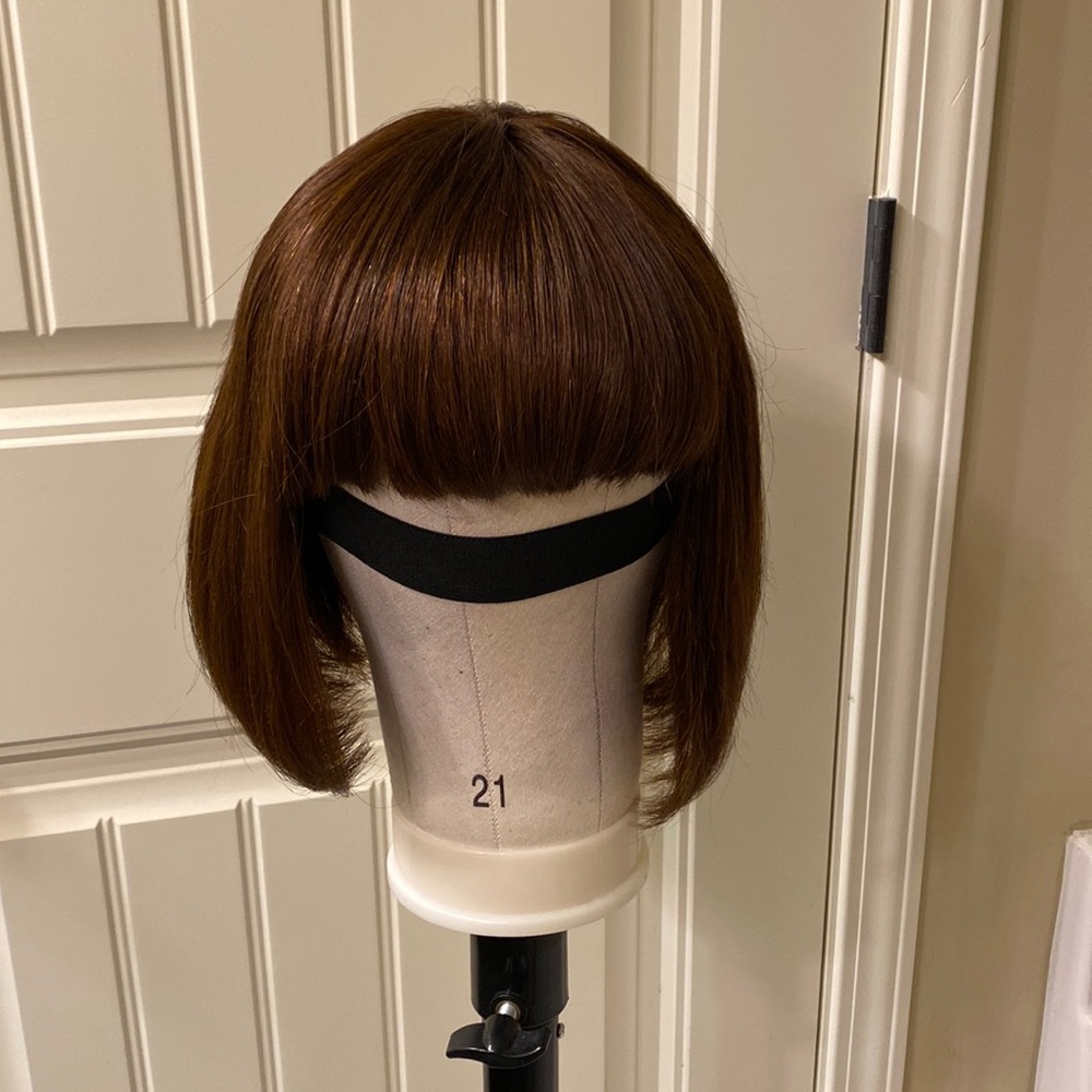 Luvme Bob wig with bangs